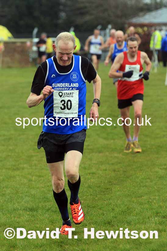 Mens 35 to 64 2023 NEMAA Cross Country, Croft Circuit, North Yorkshire. Photo: David T. Hewitson/Sports for All Pics